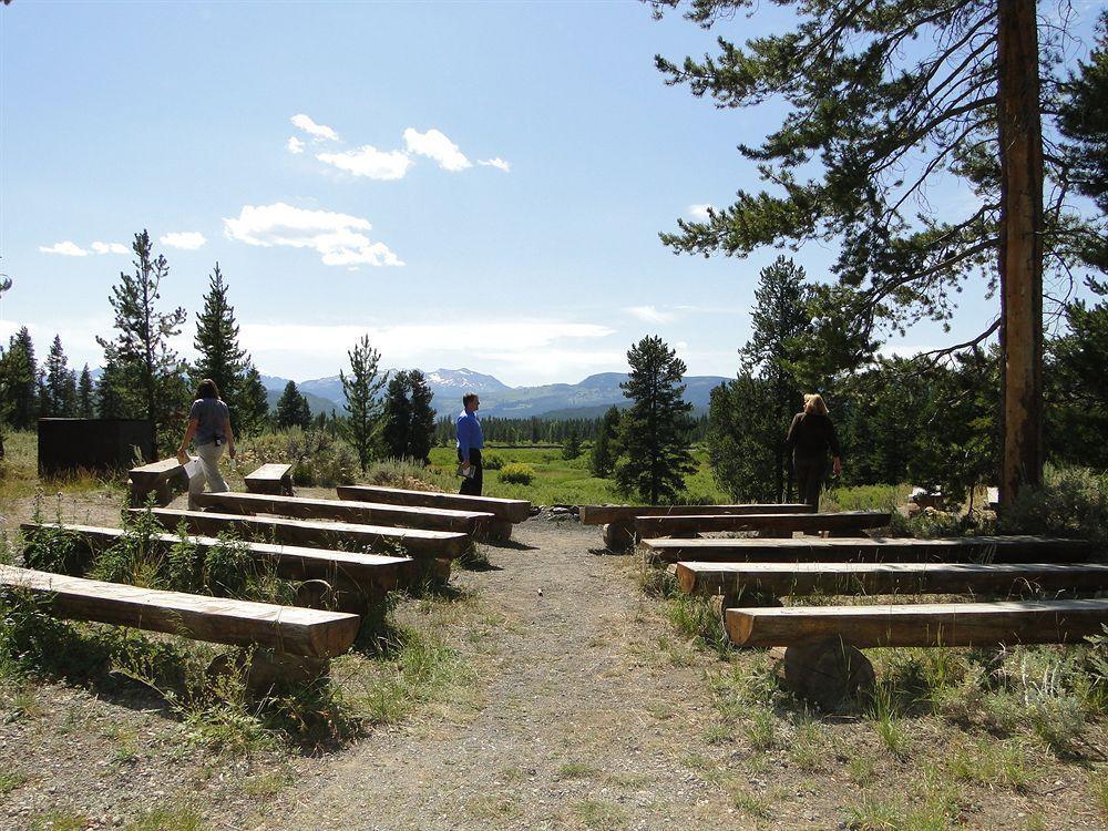 Headwaters Lodge & Cabins At Flagg Ranch Moran Exterior foto