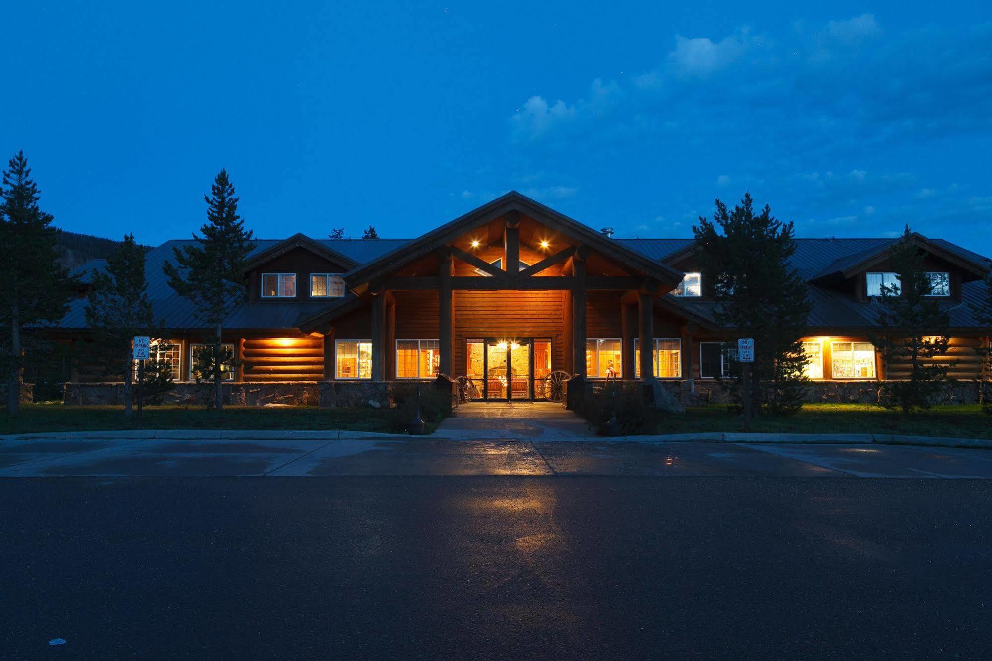 Headwaters Lodge & Cabins At Flagg Ranch Moran Exterior foto